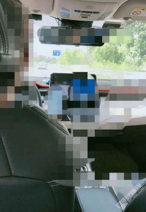 网友爆料湖南高铁站视频,场面震撼!  第3张 网友爆料湖南高铁站视频,场面震撼!  第3张