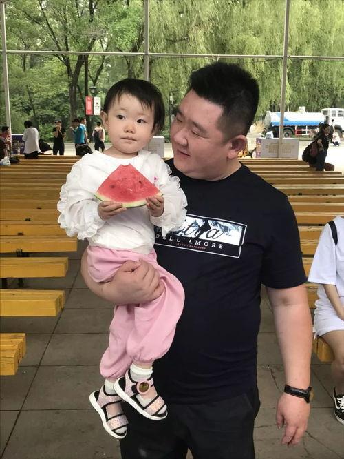 网红打麻将吃瓜的是谁啊,揭秘打麻将吃瓜背后的热门人物  第3张 网红打麻将吃瓜的是谁啊,揭秘打麻将吃瓜背后的热门人物  第3张