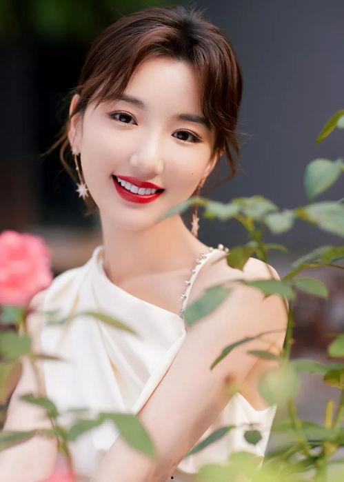 娱乐圈女主爆料小说推荐,揭开明星背后的秘密与真相  第3张 娱乐圈女主爆料小说推荐,揭开明星背后的秘密与真相  第3张