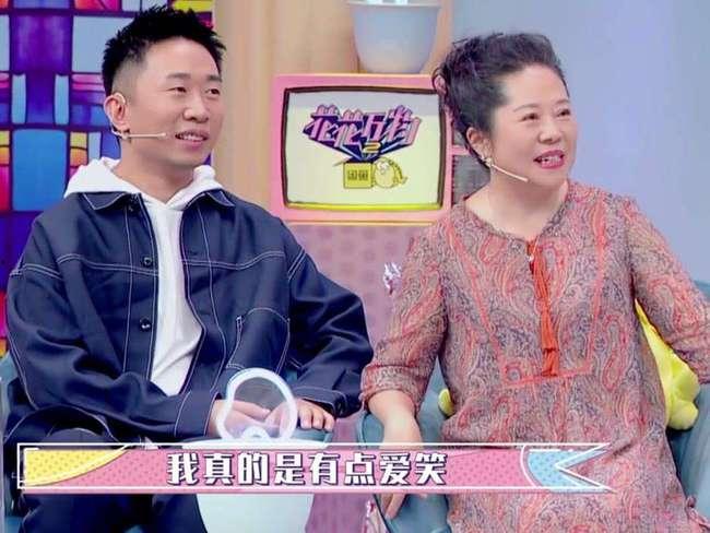 杨迪爆料妈妈打饭视频,温馨日常引发网友热议